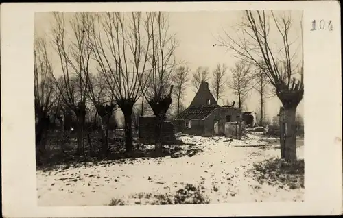 Foto Ak Luyghem Luighem Luigem Houthulst Westflandern, Kriegszerstörung I. WK, Winter