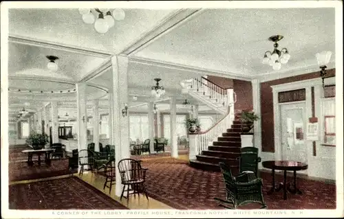 Ak Franconia Notch New Hampshire USA, Ecke der Lobby, Profile House, White Mountains