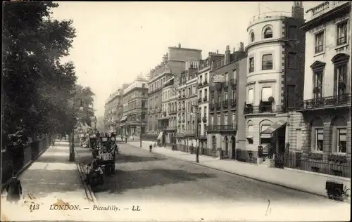 Ak London City, Piccadilly, town houses, carriage