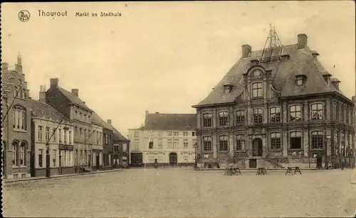 Ak Thourout Torhout Westflandern, Markt en Stadhuis