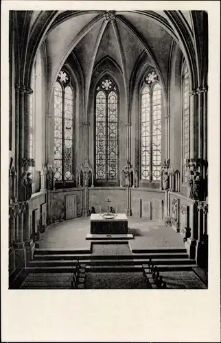 Ak Naumburg an der Saale, Dom, Westchor mit Stifterfiguren, Altar