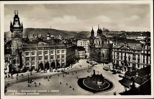 Ak Praha Prag Tschechien, Altstädter Ringplatz, Rathaus, Hus-Denkmal