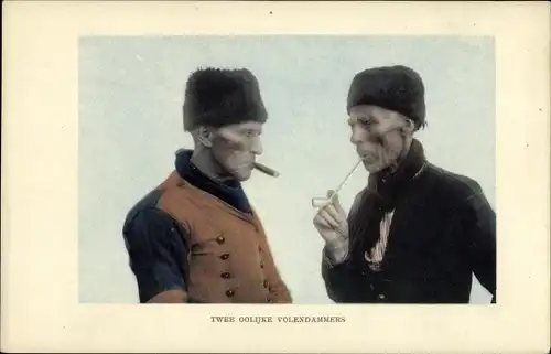 Ak Volendam Nordholland, rauchende Männer in niederländischer Tracht