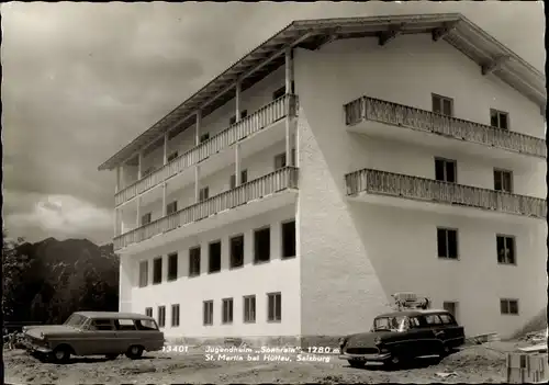 Foto Ak Sankt Martin Hüttau in Salzburg, Jugendheim, Autos