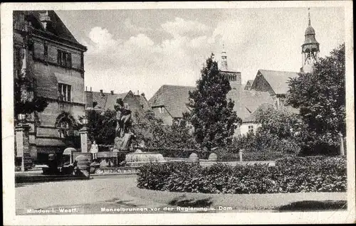 Ak Minden in Westfalen, Manzelbrunnen vor der Regierung u. Dom