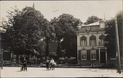 Foto Ak Raamsdonksveer Nordbrabant, Straßenpartie