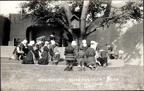 Foto Ak Uden Nordbrabant, Freilichttheater, Blind Marieken, Theaterszene