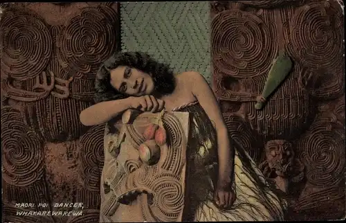 Ak Whakarewarewa Rotorua Neuseeland, Maori Poi Dancer
