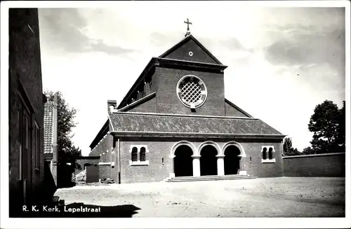 Ak Lepelstraat Nordbrabant Niederlande, R. K. Kirche