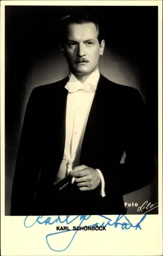 Ak Schauspieler Karl Schönböck, Portrait, Zigarette, Autogramm