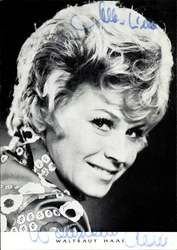 Ak Schauspielerin Waltraut Haas, Portrait, Autogramm