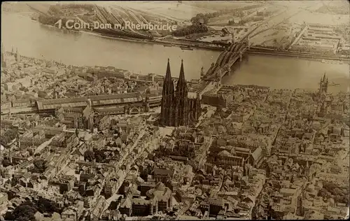 Ak Köln am Rhein, Dom und Rheinbrücke, Luftbild