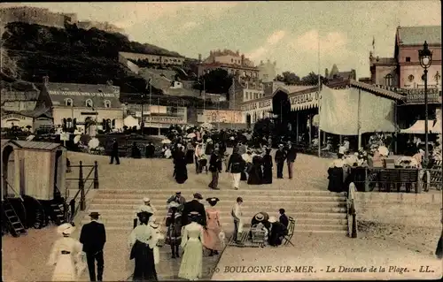 Ak Boulogne sur Mer Pas de Calais, Abstieg vom Strand