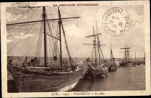 Ak Saint Quay Portrieux Côtes d'Armor, La Jetée