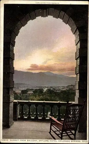 Ak Colorado Springs Colorado USA, Sonnenuntergang vom Balkon, Antlers Hotel