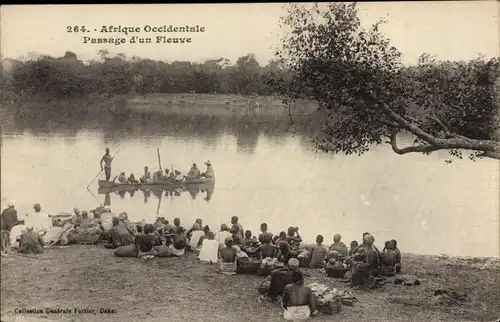 Ak Senegal, Westafrika, Überquerung eines Flusses