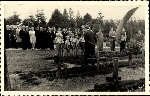 Foto Ak Friedrichsbrunn Thale im Harz, Kreuzniederlegung 1949