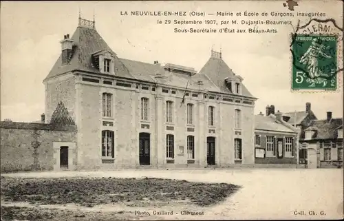 Ak La Neuville en Hez Oise, Rathaus und Jungenschule