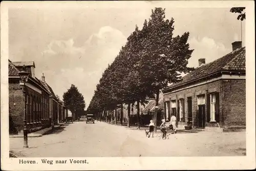 Ak Hoven Gelderland, Weg naar Voorst