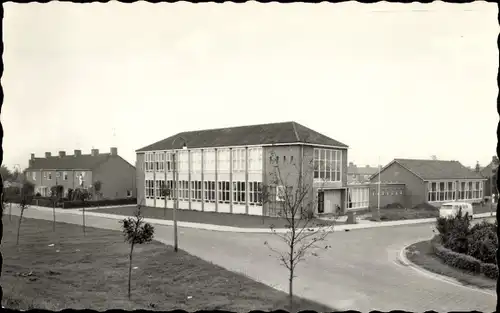 Ak Klundert Nordbrabant, Chr. Mulo School