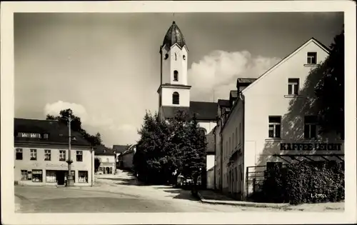 Ak Bad Brambach im Vogtland, Straßenpartie, Kirche, Kaffee Leicht