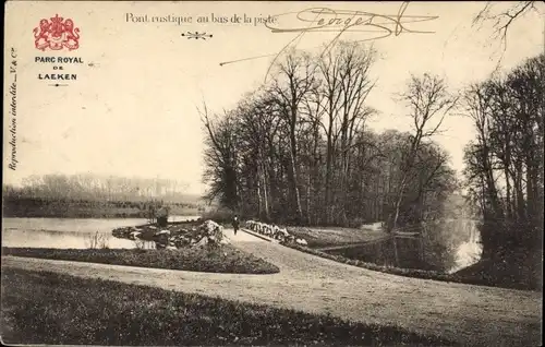 Ak Laeken Bruxelles Brüssel, Chateau Royal, Pont rustique au bas de la piste