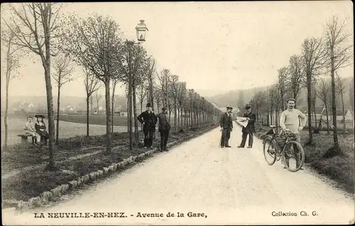 Ak La Neuville en Hez Oise, Avenue de la Gare