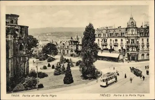 Ak Trier in Rheinland Pfalz, Partie an der Porta Nigra, Tram