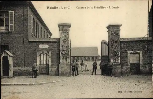 Ak Hesdin Pas de Calais, Caserne de la Frezelière