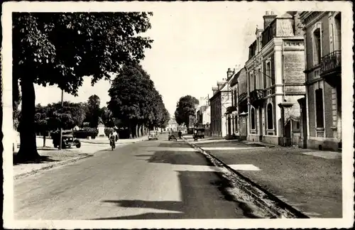 Ak Hesdin Pas de Calais, Avenue de Boulogne und der Platz