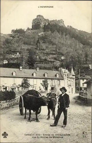 Ak Vic sur Cère Cantal, Eingang zu Vic sur Cere, Rocher de Maisonne