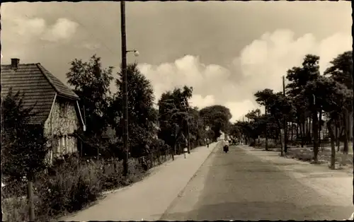 Ak Glowe auf der Insel Rügen, Dorfstraße