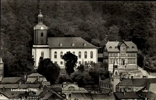 Ak Leutenberg in Thüringen, Teilansicht, Kirche