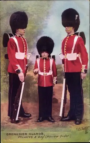 Ak Grenadier Guards, Britische Wachsoldaten in Uniformen