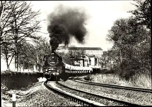 Ak Rudolstadt in Thüringen, Dampflokomotive, Tender 41 1180 mit Nahgüterzug nach Saalfeld