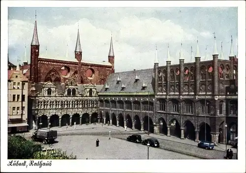 Ak Lübeck, Rathaus, Arkaden, Lastwagen, Automobile