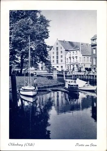 Ak Oldenburg in Oldenburg, Partie am Stau, Segelboot