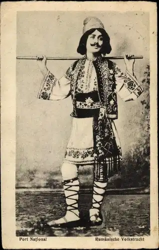 Ak Junger Mann in rumänischer Volkstracht