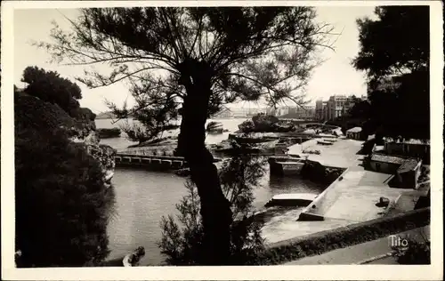 Ak Biarritz Pyrénées Atlantiques, Port des Pecheurs