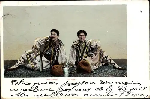 Ak Danasatori Romani, Männer in rumänischer Tracht