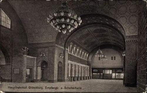 Ak Oldenburg im Großherzogtum Oldenburg, Hauptbahnhof, Empfangs- und Schalterhalle
