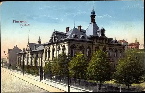 Ak Pirmasens am Pfälzerwald, Turnhalle