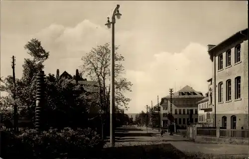 Ak Hermsdorf in Thüringen, Friedrich Engels Straße