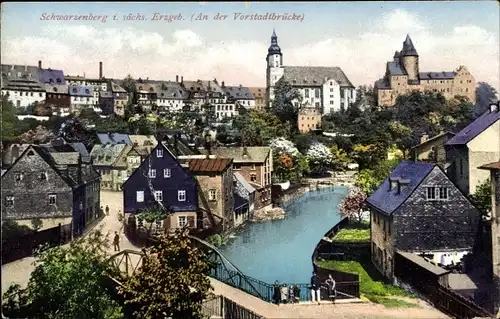 Ak Schwarzenberg im Erzgebirge Sachsen, Teilansicht, Burg, Kirche, Fluss, Brücke