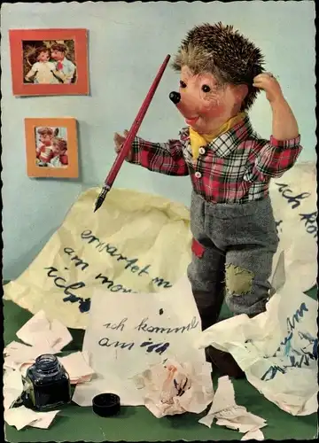 Ak Mecki der Igel, Schreibfeder, Tintenfass, zerknülltes Papier