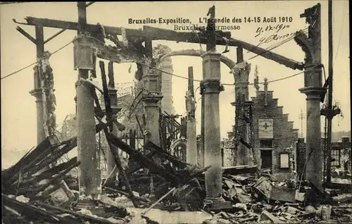 Ak Kermesse Bruxelles Brüssel, Weltausstellung 1910, Ruinen nach dem Brand