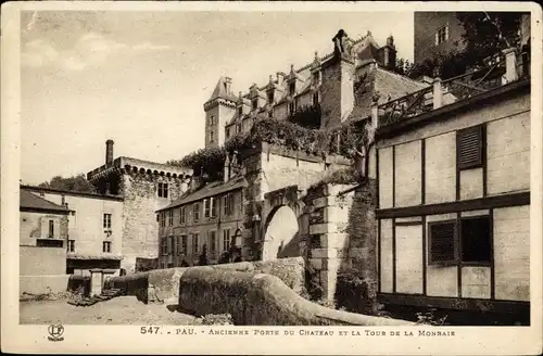 Ak Pau Pyrénées Atlantiques, Altes Tor des Schlosses, Turm der Münze