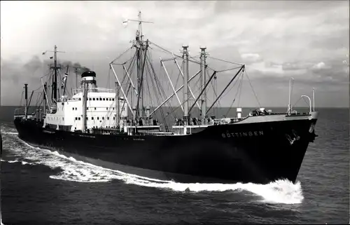 Foto Ak Frachtschiff Göttingen, HAPAG