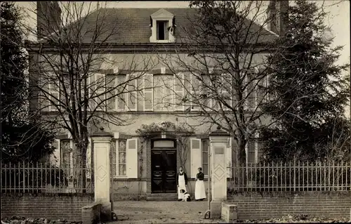 Ak Lamotte Beuvron Loir et Cher, Blick auf ein Wohnhaus