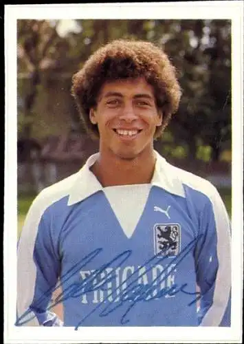 Foto Fußballspieler Jimmy Hartwig, TSV 1860 München, Autogramm